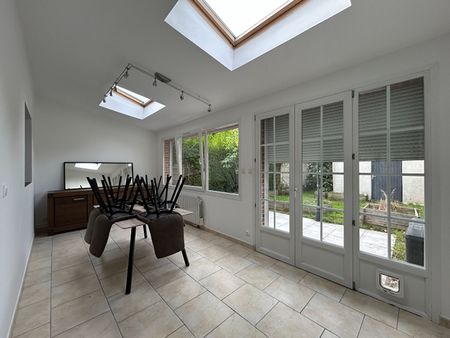 Location Maison 4 pièces 92m² - Photo 4