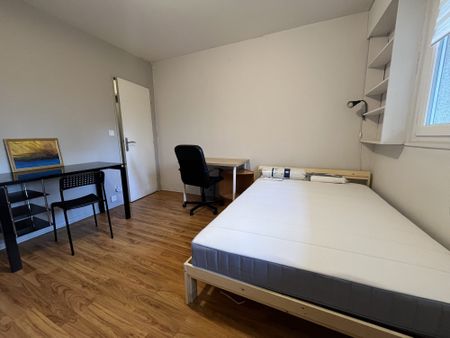 Un lumineux studio partagé – Esplanade / Rue de Copenhague - Photo 3