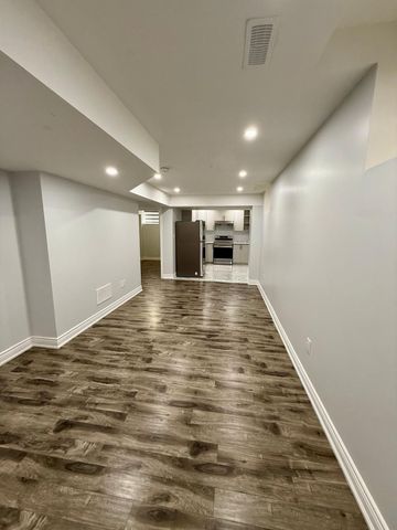 For Lease - 75 Thornbush Boulevard, Brampton, Ontario - Photo 4