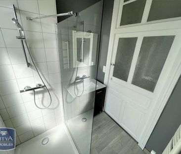 Location Appartement 5 pièces 129m² ST MACAIRE EN MAUGES 49450 - Photo 6