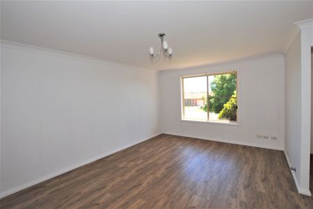 THREE BEDROOM UNIT IN A SOUGHT AFTER LOCATION - Photo 2
