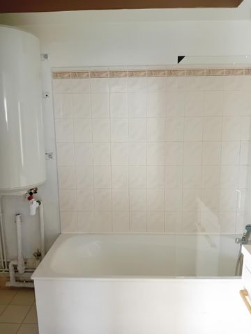 Location Appartement 2 pièces 40m² MELUN 77000 - Photo 5