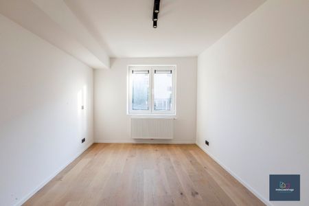 Duplex app. met grote tuin, 4 slpk, 3 bdk. nabij station Gent-Sint-Pieters - Photo 2