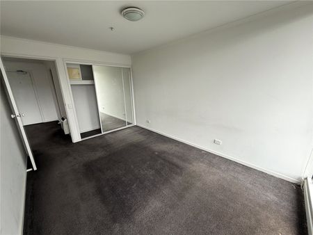 195/416 St Kilda Road - Photo 2
