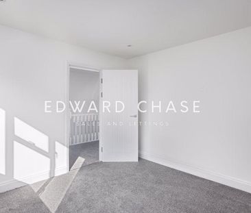 3 bedroom semi-detached house to rent - Photo 6