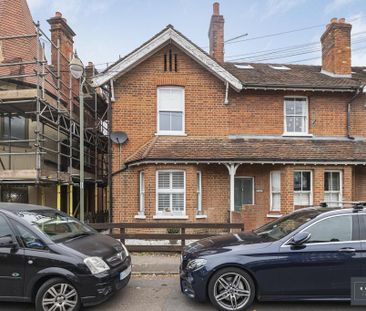 2 bedroom end of terrace house to rent - Photo 4