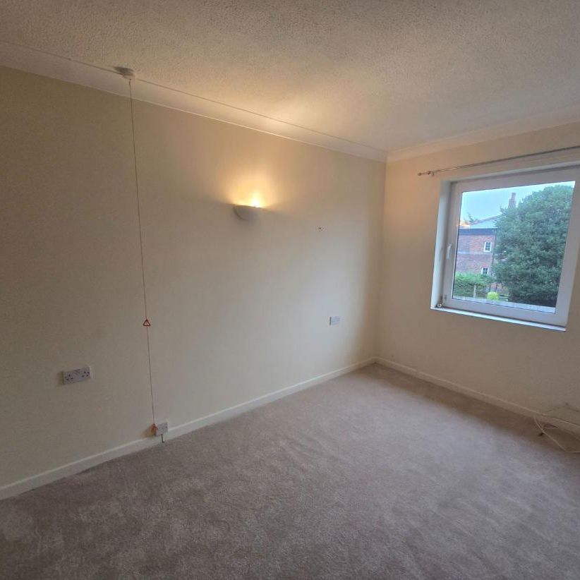 Blundellsands Road East, Liverpool, L23 8XB - Photo 1