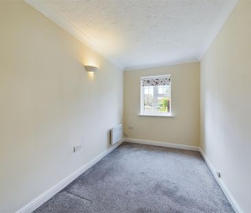 Arthurs Close, Emersons Green, Bristol, BS16 - Photo 2