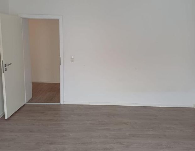 4ZKB Alles NEU Balkon 100m2 Stadt Kassel Garten UNINÄHE - Foto 1