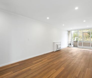 Sunlit Style & Effortless Lifestyle in a Prime Location - Photo 2