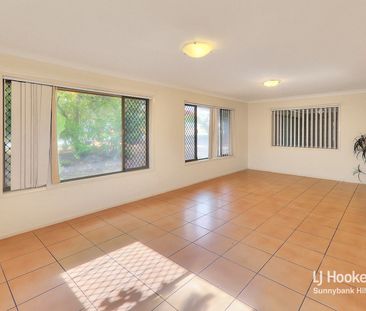 15 Hillianna Street, Algester QLD 4115 - House For Rent | Domain - Photo 4