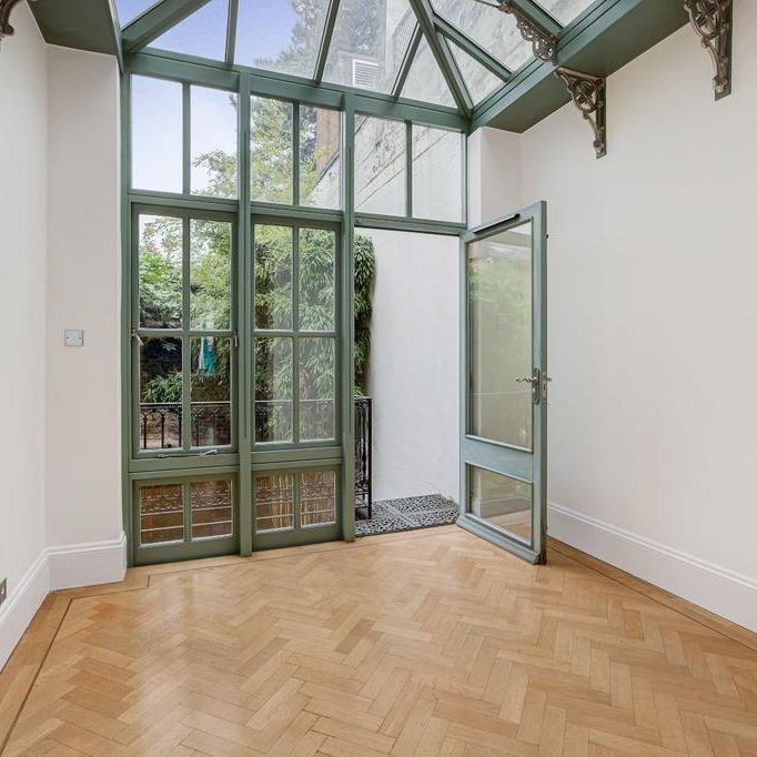 4 bedroom terraced house to rent - Photo 1