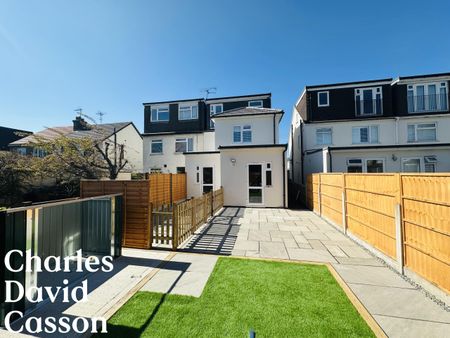 One-Bedroom House share - Photo 5