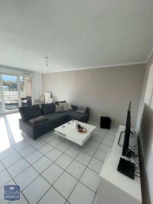 Location Appartement 2 pièces 49m² ST MARTIN D HERES 38400 - Photo 1