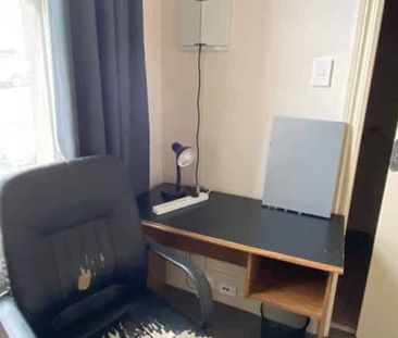 CBD single boarding house room - Photo 2
