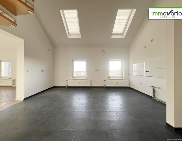 Innenstadtlage! Teilsanierte 2-Zimmer-Maisonette-Wohnung mit offener Küche & neuem Bad - Foto 1