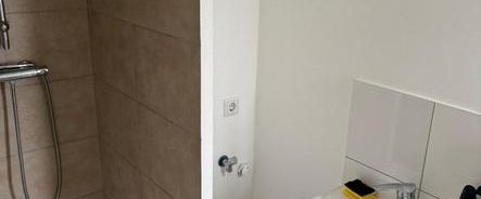 Frischrenovierte Wohnung Zuvermieten - Photo 1