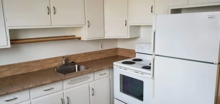 Winterdale Apartments — 1 Bedroom - Photo 5