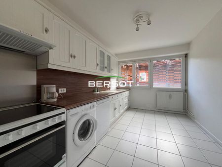 T2 avec balcons et parking proche centre ville - Photo 2