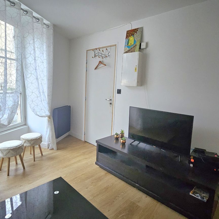 Location Appartement 2 pièces 28m² POITIERS 86000 - Photo 1