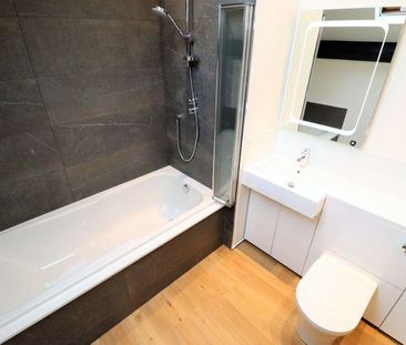 2 bedroom maisonette to rent - Photo 6