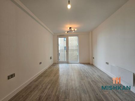 1 bedroom apartment to rent - Photo 2