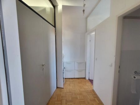 Premstätten Zentrum - helle 2 Zimmer Wohnung mit Weitblick - Photo 3