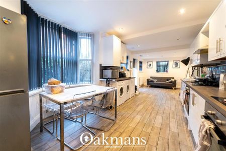 6 bedroom house to rent - Photo 3