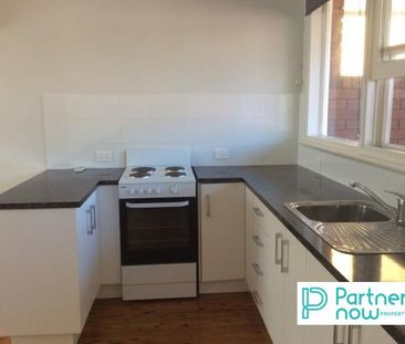 4/96 Belmore Street, TAMWORTH NSW 2340 - Photo 3