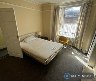 3 bedroom terraced house to rent - Photo 5