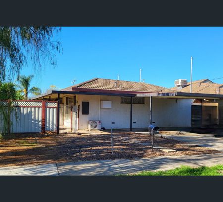 9 Sheehan Crescent, Shepparton, Vic 3630 - Photo 3