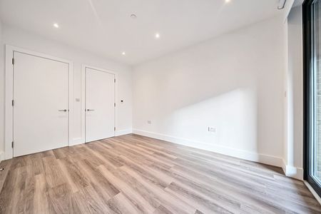 Juniper Crescent, London, SE10 - Photo 4