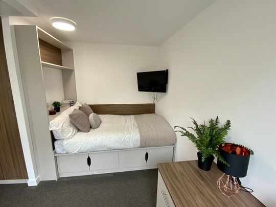 1 bedroom flat to rent - Photo 1