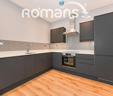 The Braccans, London Road, Bracknell, RG12 - Photo 3