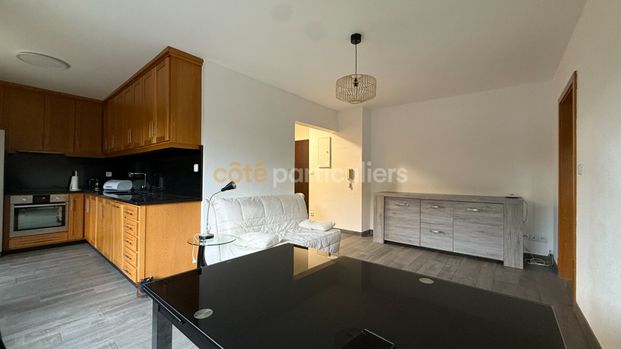 Les bus, le train, les commerces à proximité ... Un appar - Photo 1