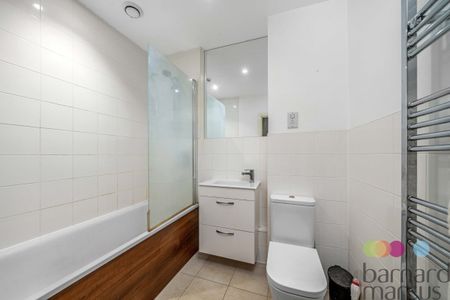 Heath Parade, Grahame Park Way, Colindale - Photo 3