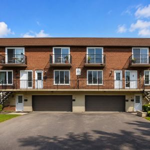 19 Rue De Matapédia (Gatineau) Super 3 1/2 Chauffé Et éclaire - Photo 2