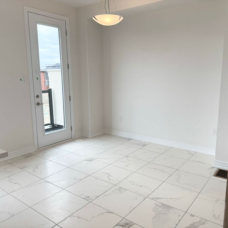 For Lease - 22 Robert Eaton Avenue, Markham, Ontario - Photo 1