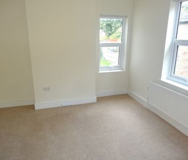 2 Bed Flat, Murray Road, W5 - Photo 6