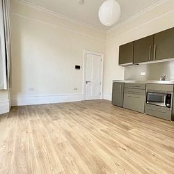 Norfolk Road, Cliftonville, Margate, CT9 2HZ, Kent - Photo 2