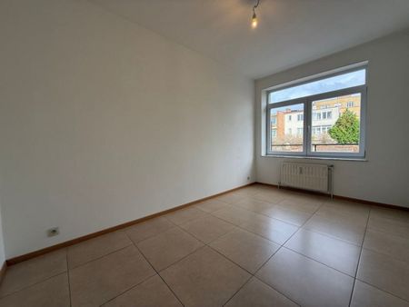 Vanderkindere - Appt 2 ch +/- 90m² + Terrasse - Uccle - Photo 4