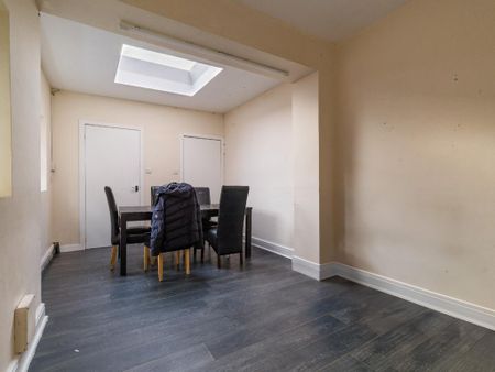 7 bedroom terraced house to rent - Photo 5