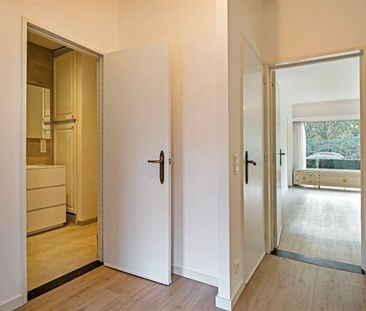 Gerenoveerd gelijkvloers appartement in Edegem - Foto 6