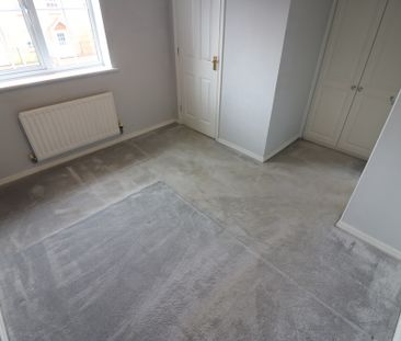 36 Loxley Way - Photo 4