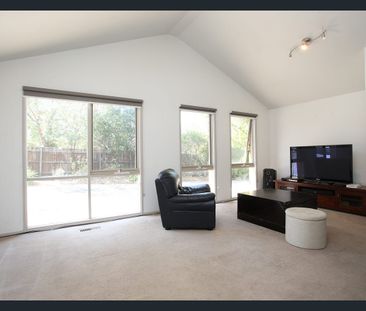 Spacious Two-Bedroom Home in a Prime Blackburn Location - Photo 4