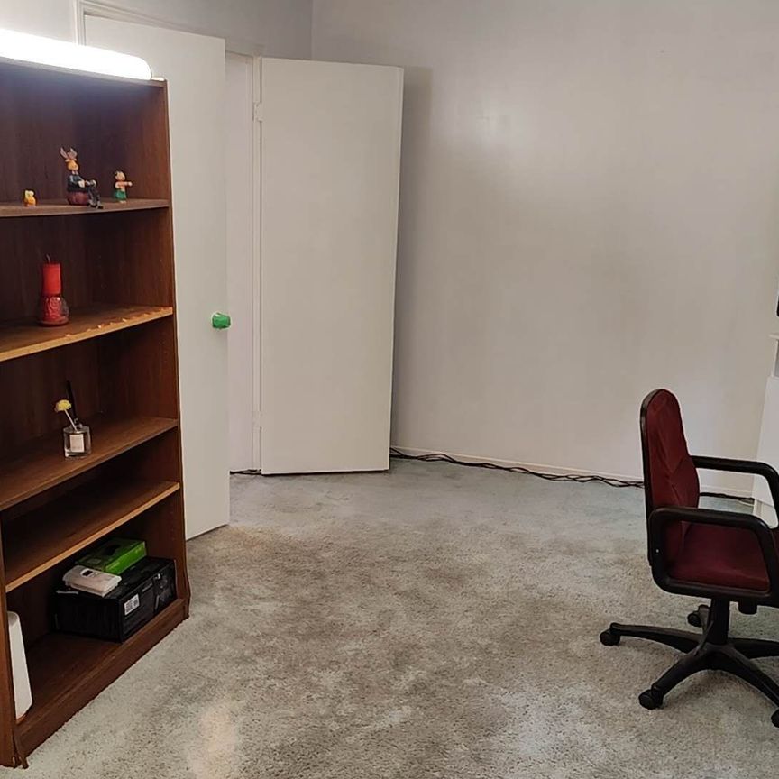 For Lease - 3050 Olympus Mews Unit# main floor, Mississauga, Ontario - Photo 1