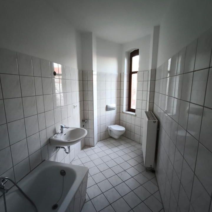 ➡️Zentrale 4-Zimmer-Wohnung Bad! ➡️ JOBCENTER MÖGLICH !!! - Photo 1