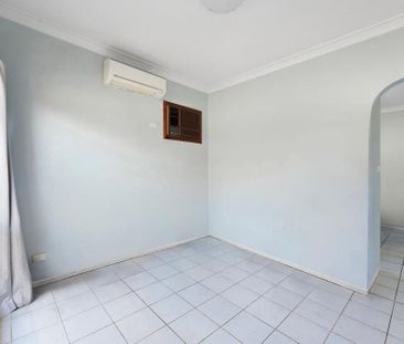 1-Bedroom Granny Flat with Private Backyard - Photo 4