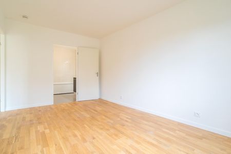 location Appartement F2 DE 45.1m² À VILLIERS SUR MARNE - Photo 2