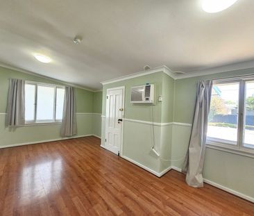 Spacious Four-Bedroom Home - Photo 4